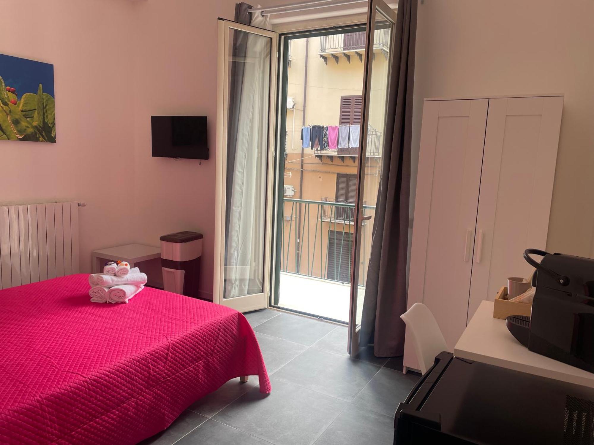 My Happy Place Rooms Palermo Exterior photo